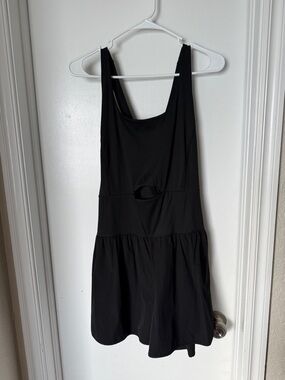 Black athletic shorts with Waist Cutout